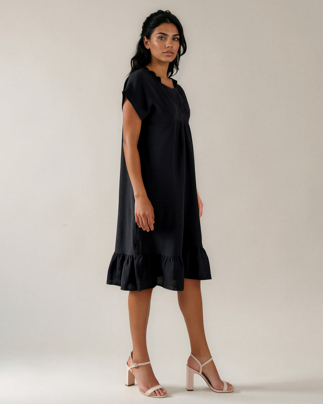 Rochie din in cu pliu și elastic negru PR985