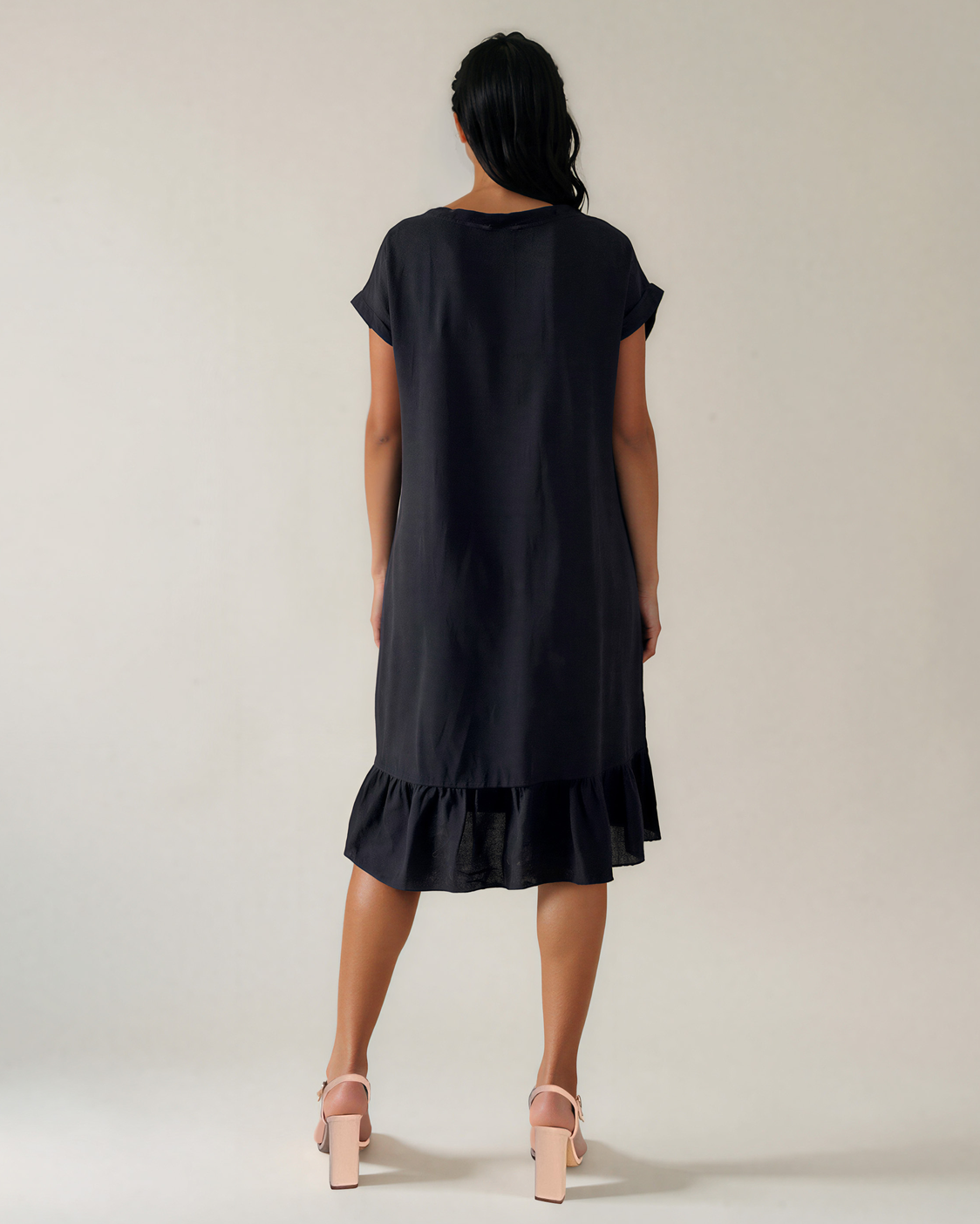 Rochie din in cu pliu și elastic negru PR985