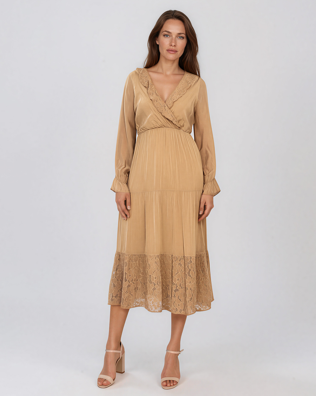 Rochie din mătase cu decolteu în V și dantelă beige PN016