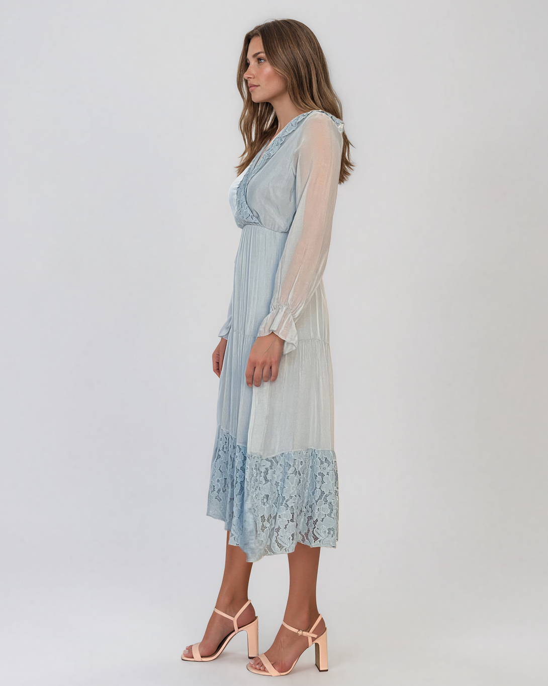Rochie din mătase cu decolteu în V și dantelă bleu PN016