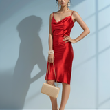 Rochie din satin cu bretele subțiri rosu 
