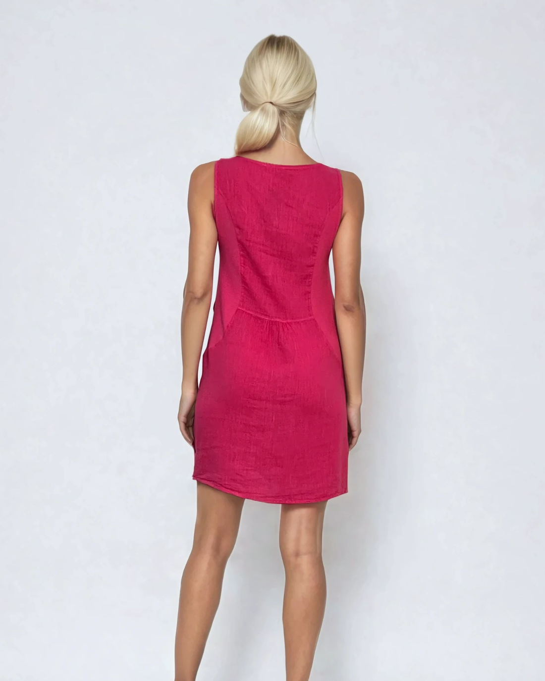 Rochie in fără mâneca cu nasturi bust ciclam 