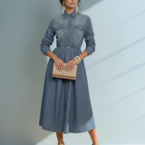 Rochie jeans lunga cu buzunare piept și curea albastru-jeans 