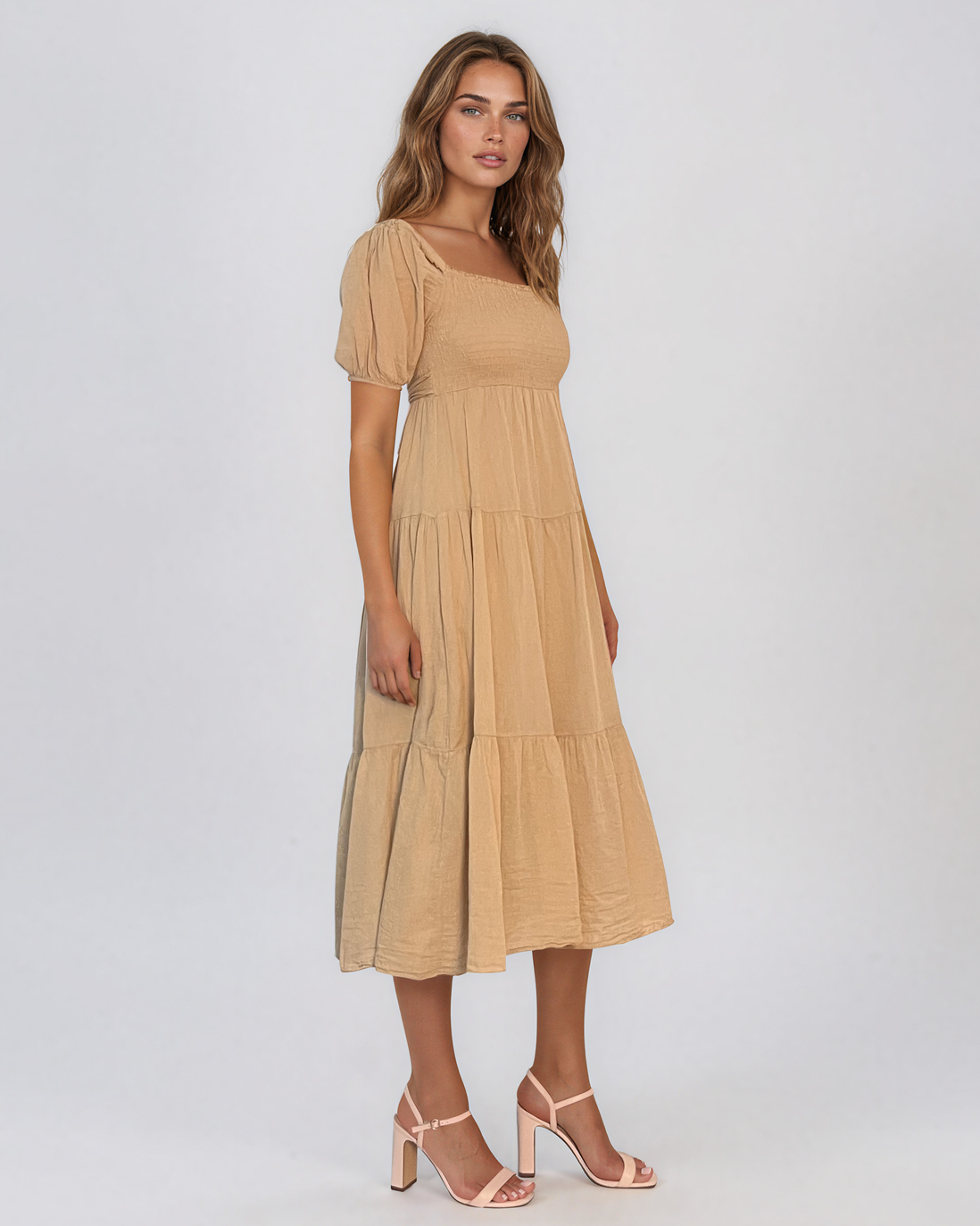 Rochie largă cu elastic la bust și spate beige PN024