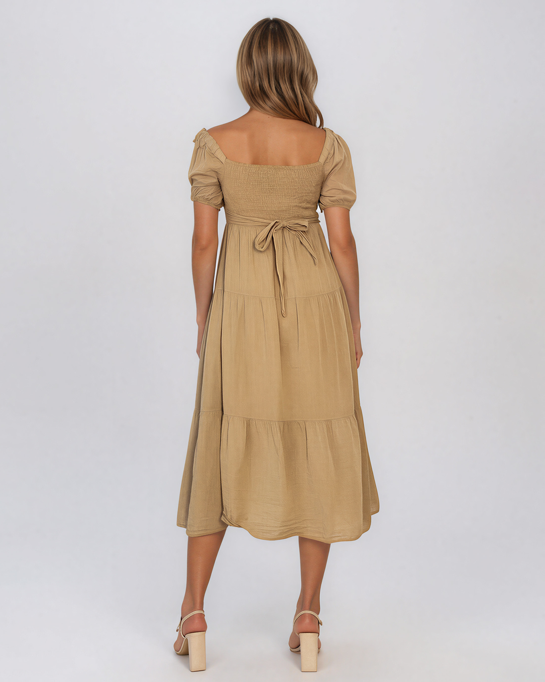 Rochie largă cu elastic la bust și spate beige PN024