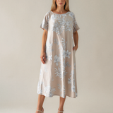 Rochie largă cu print floral și buzunare crem PR993