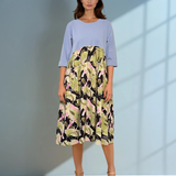 Rochie largă cu print la poale și mânecă 3/4 bleu 