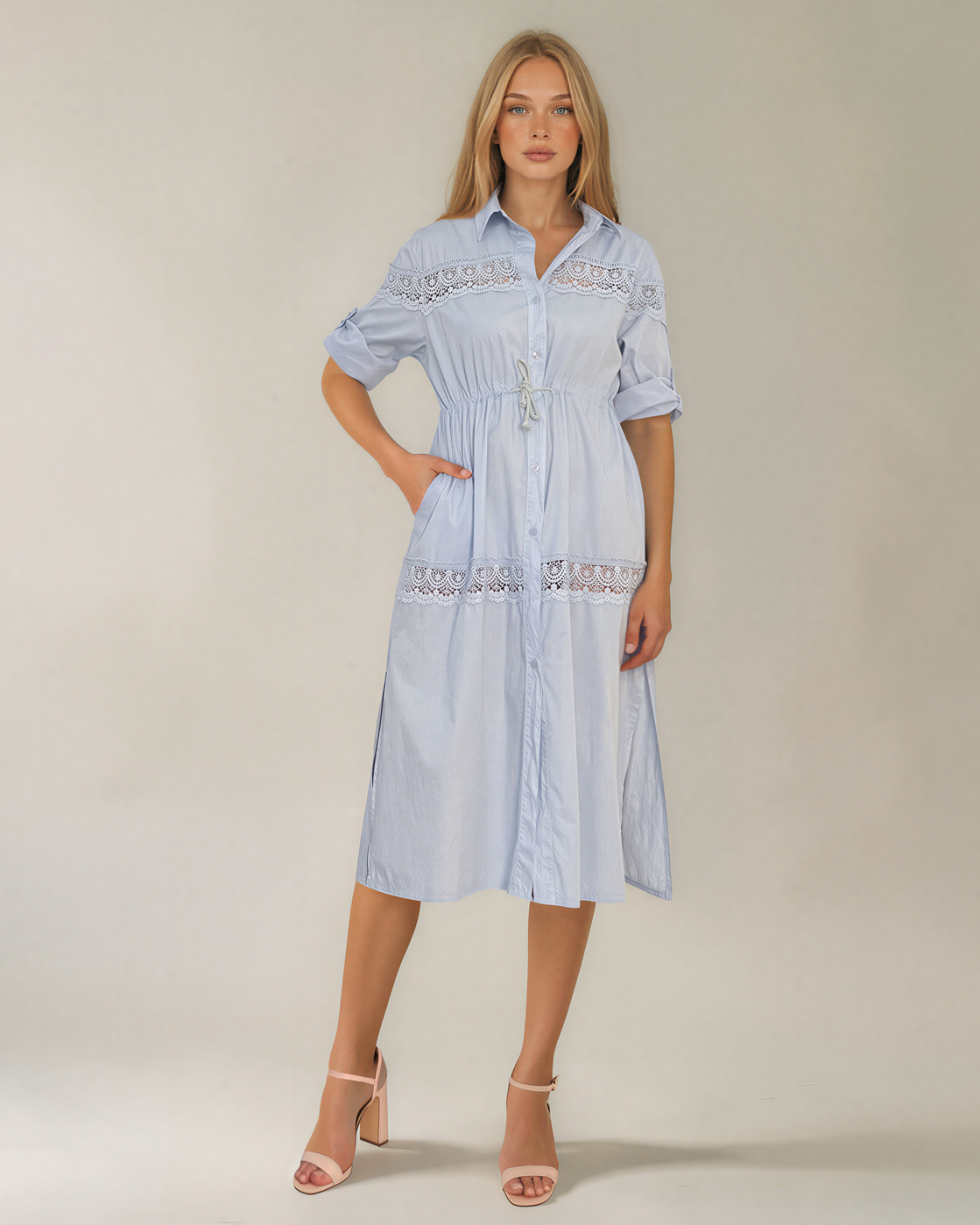 Rochie largă cu șiret în talie și broderie bleu PR998