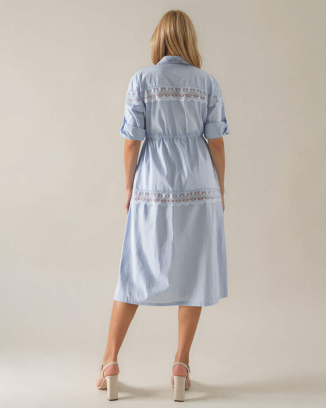 Rochie largă cu șiret în talie și broderie bleu PR998