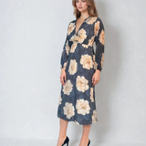 Rochie lungă cu print floral, mânecă lungă, elastic talie, decolteu în V bleumarin 