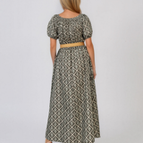 Rochie lungă cu print geometric și curea kaki PN025