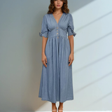 Rochie lungă jeans cu fundă la mânecă și decolteu albastru-jeans 