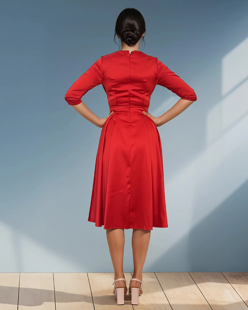 Rochie midi cu buzunare și mânecă 3/4 rosu 