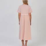 Rochie midi din bumbac cu nasturi laterali și buzunar roz PR968