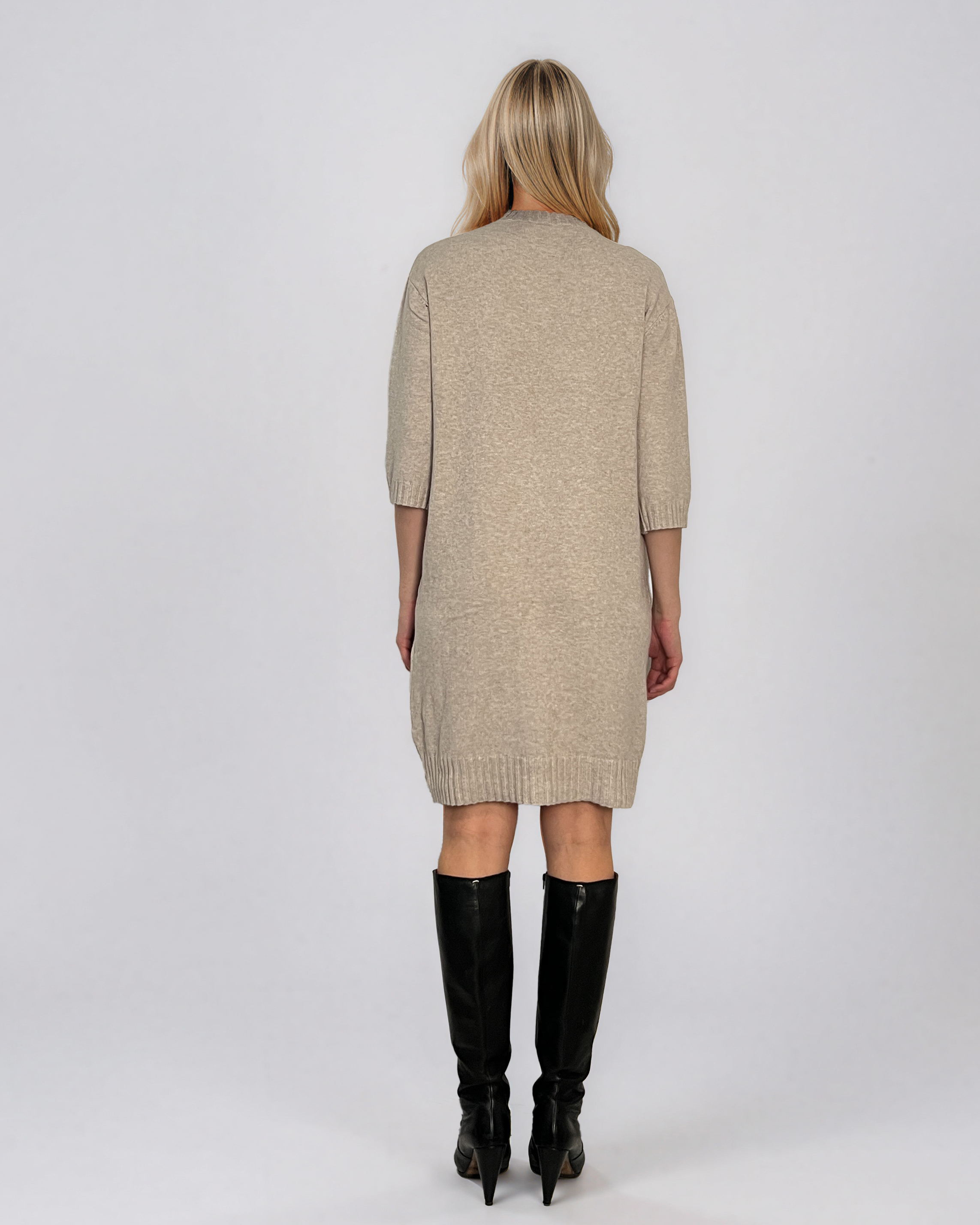 Rochie midi din tricot cu guler înalt crem PN142