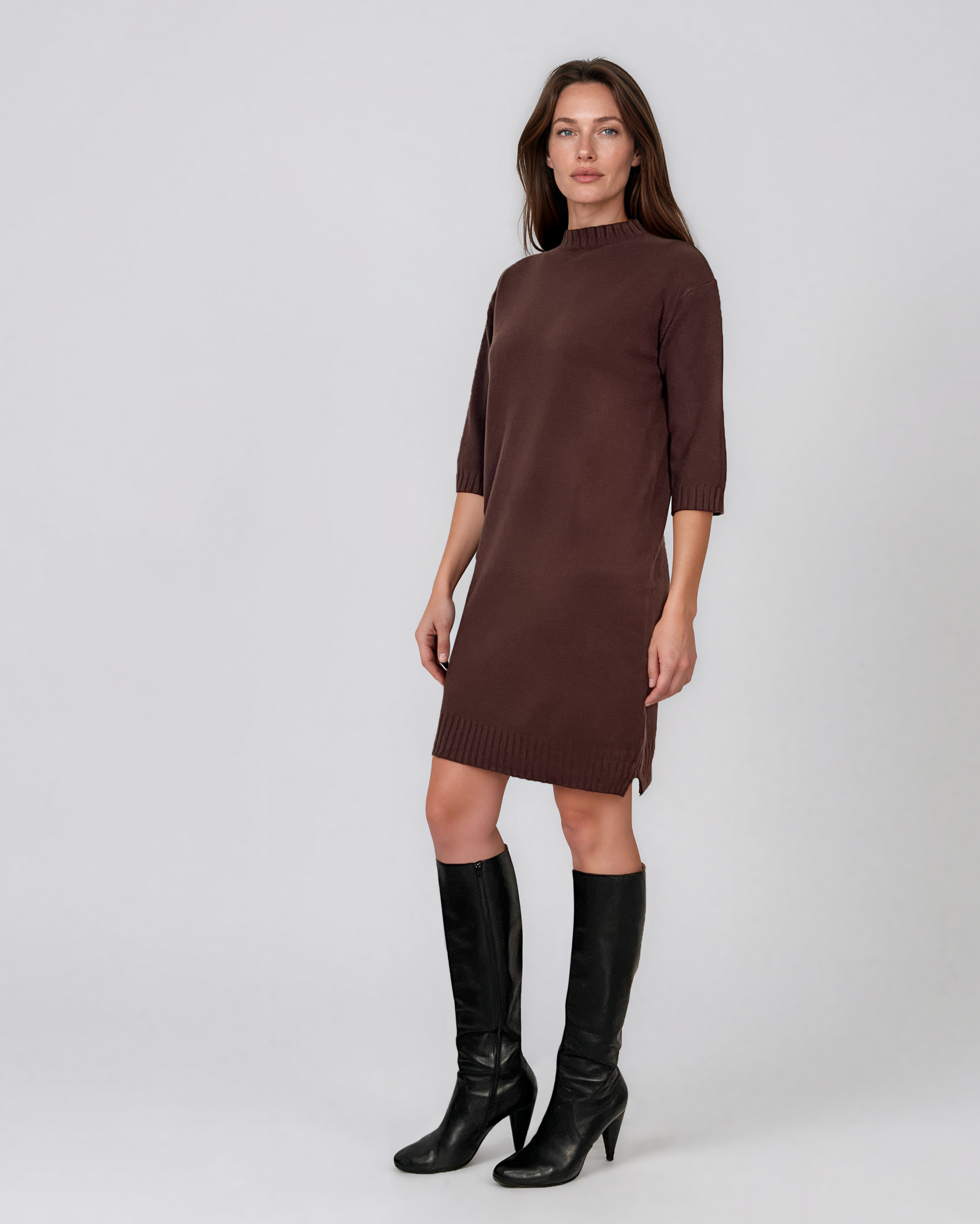Rochie midi din tricot cu guler înalt maro PN142