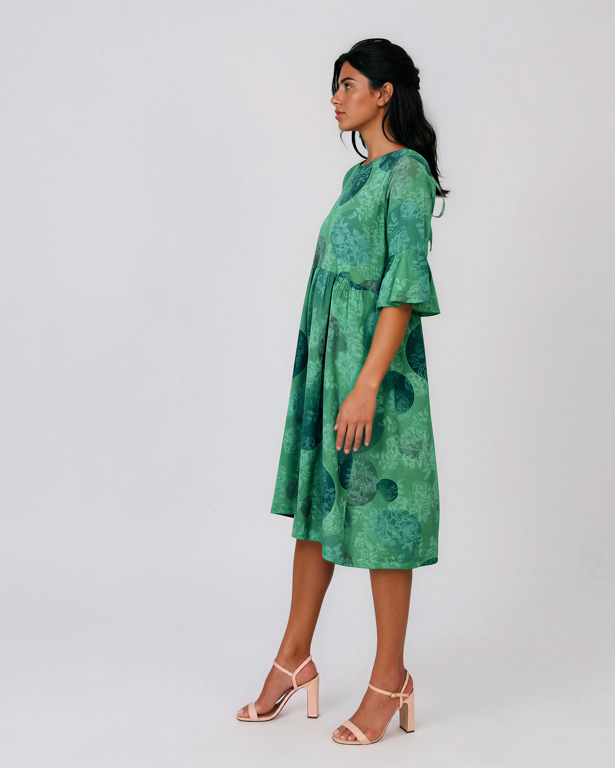 Rochie midi din vâscoză cu imprimeu cu cercuri și funde pe spate verde PR967
