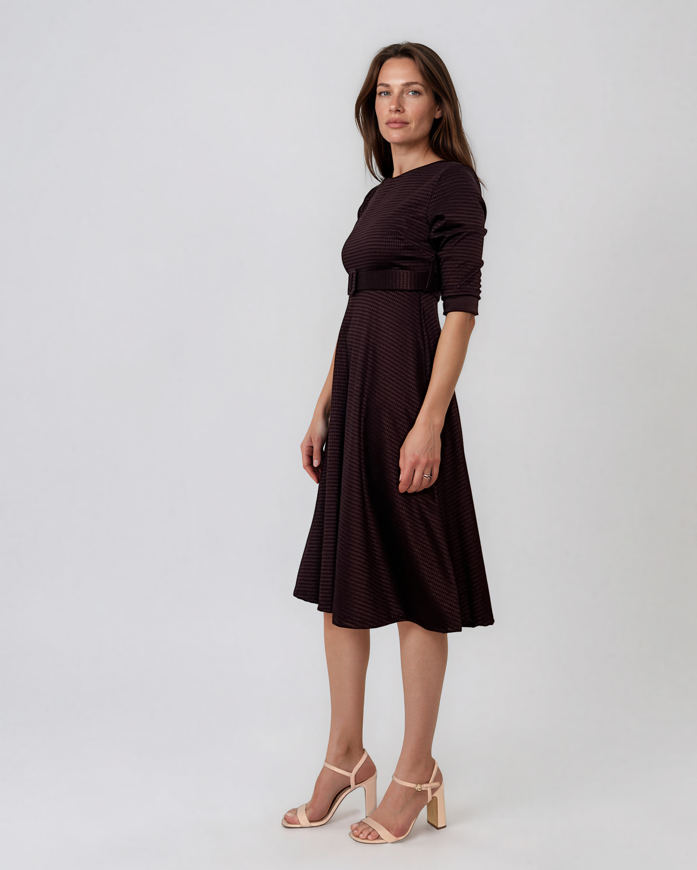 Rochie midi evazată cu mânecă lungă grena LM028