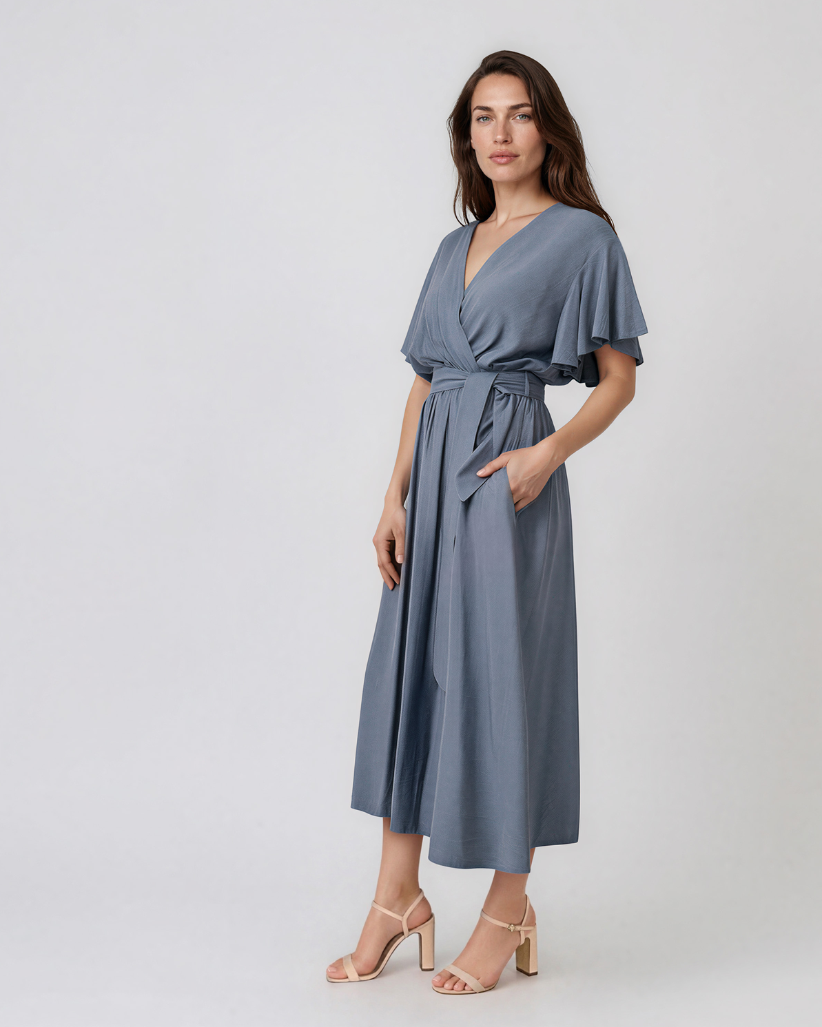 Rochie midi petrecută din vâscoză cu mâneci fluture și cordon albastru jeans HL186