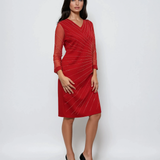 Rochie midi roșie cu mâneci din tulle decorate cu perle și strasuri rosu 