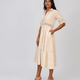Rochie midi tip cămașă din bumbac cu broderie spartă pe bust și talie crem PR971