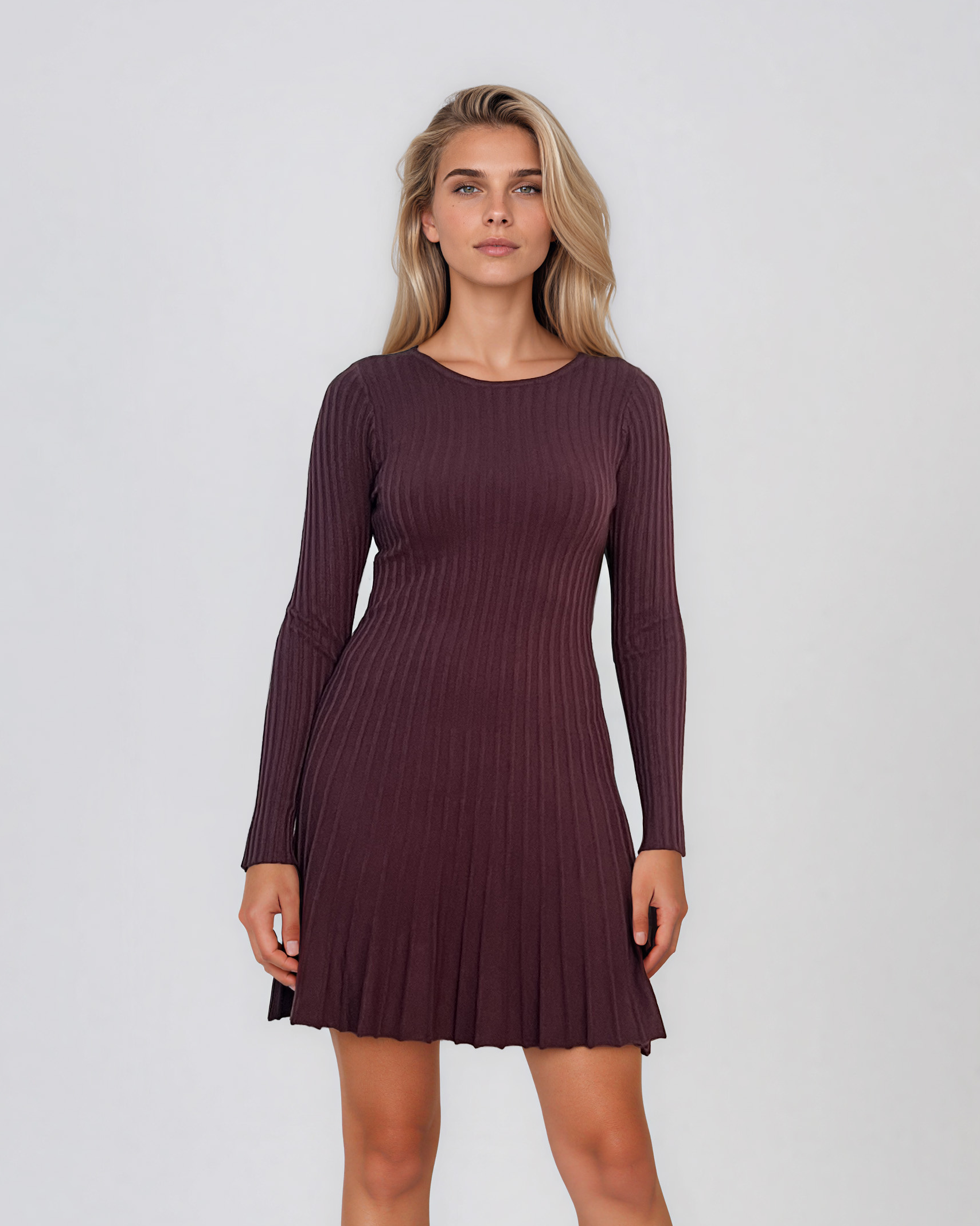Rochie scurtă din tricot reiat cu fustă evazată grena DY733