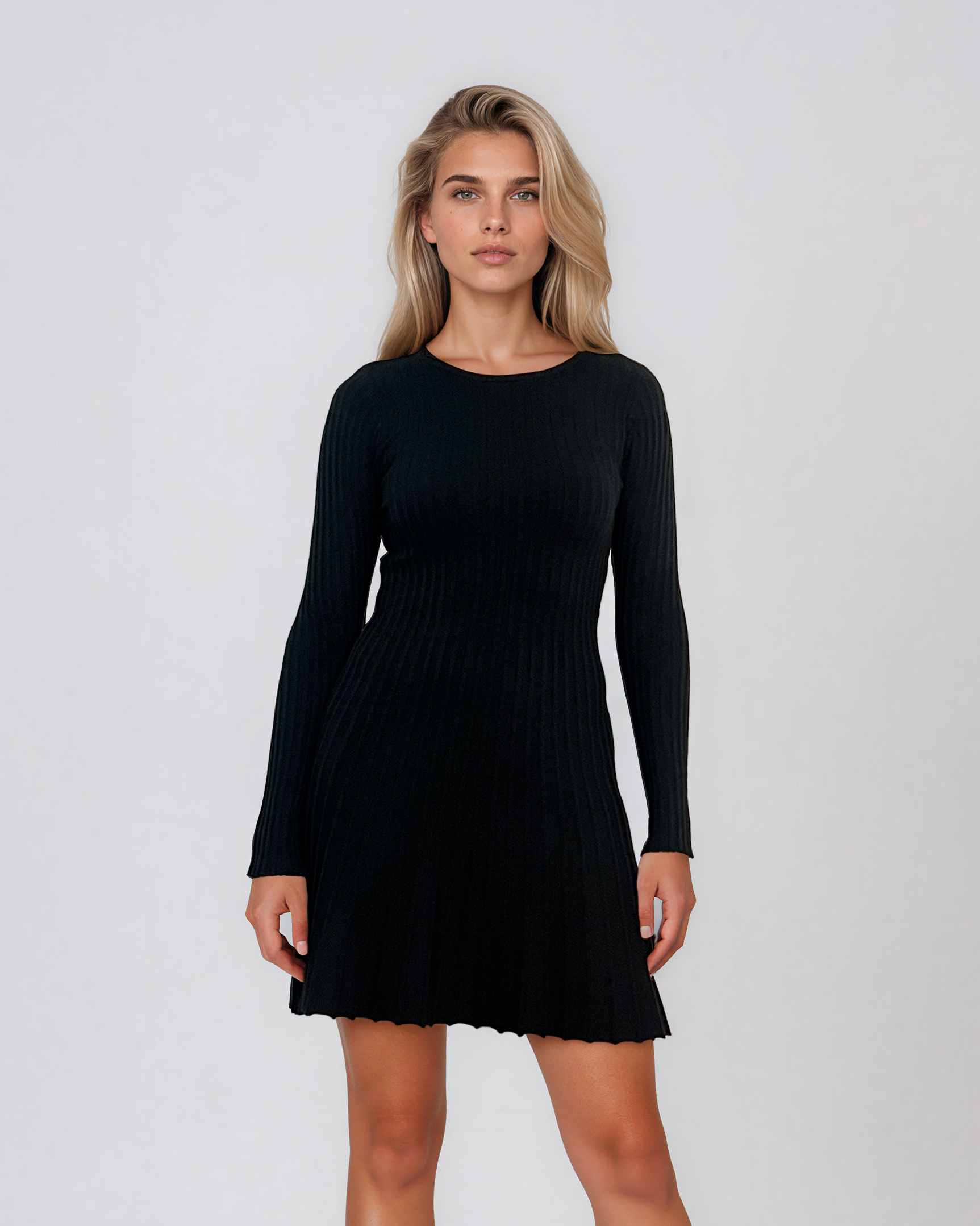Rochie scurtă din tricot reiat cu fustă evazată negru DY733