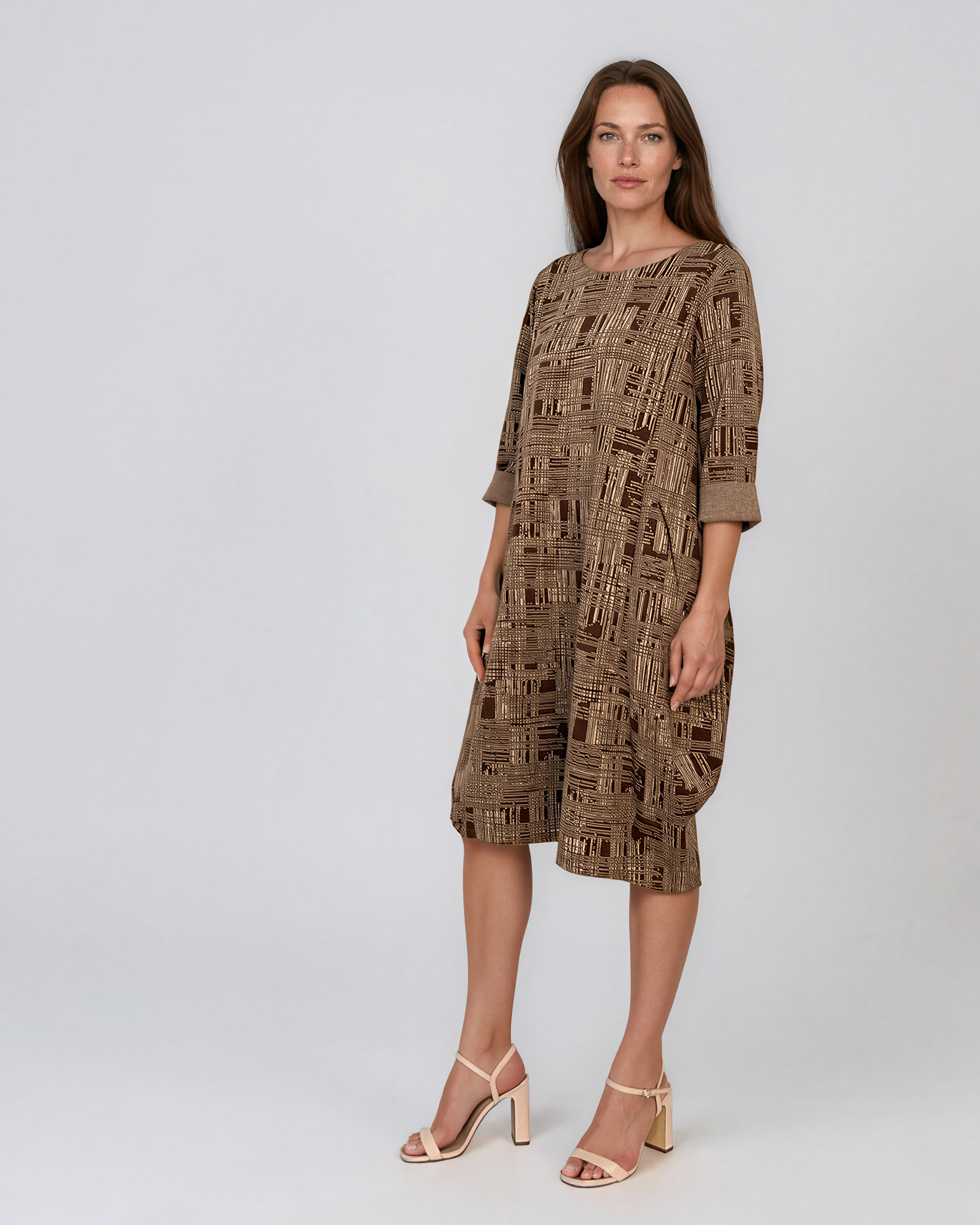 Rochie stil balon cu buzunare maro PN079
