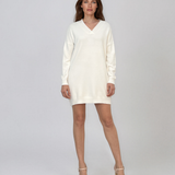 Rochie tip pulover cu decolteu în V alb HL246