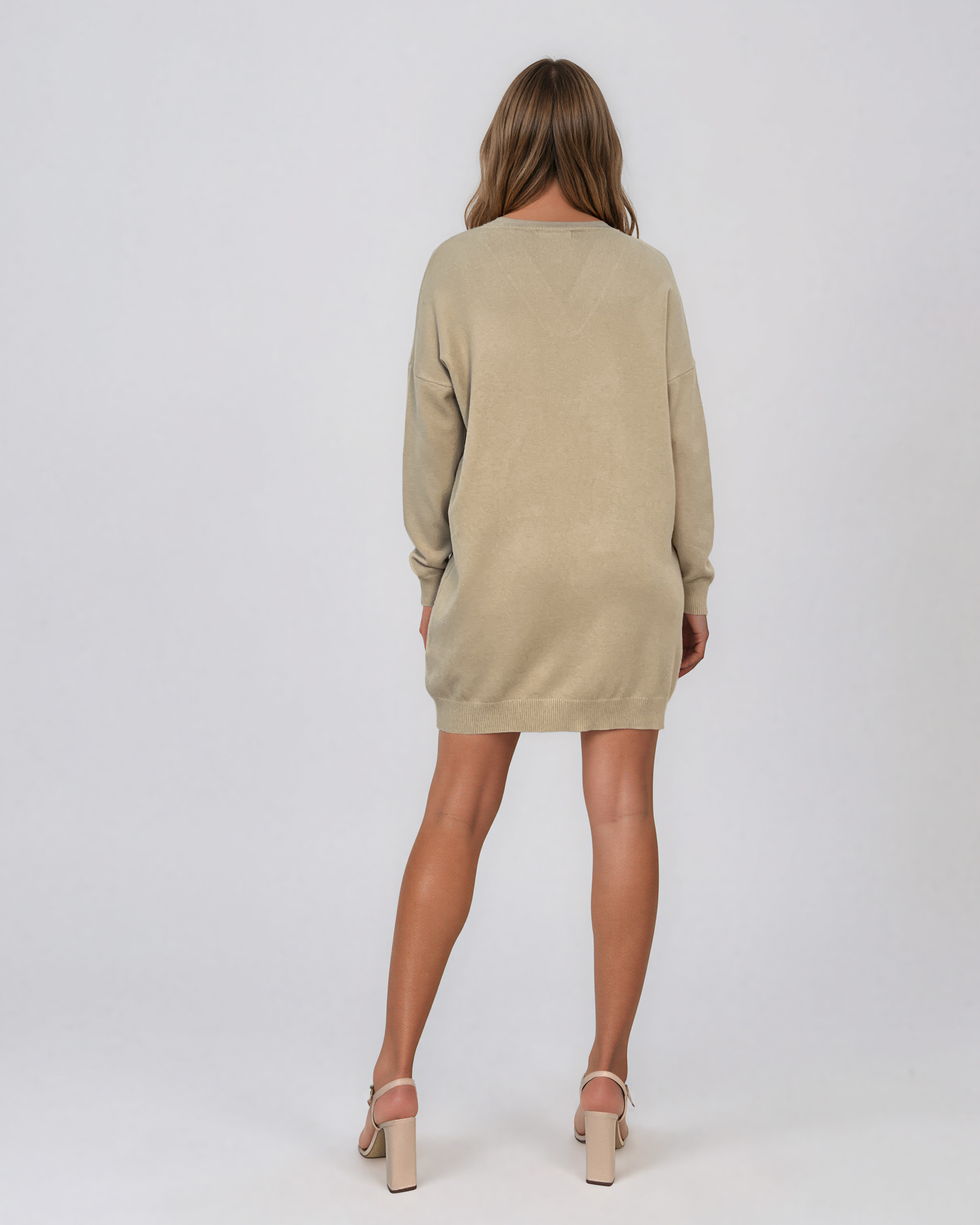Rochie tip pulover cu decolteu în V crem HL246