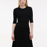 Rochie tricotată în formă de A cu mâneci trei sferturi neagră ORSAY negru ORS005
