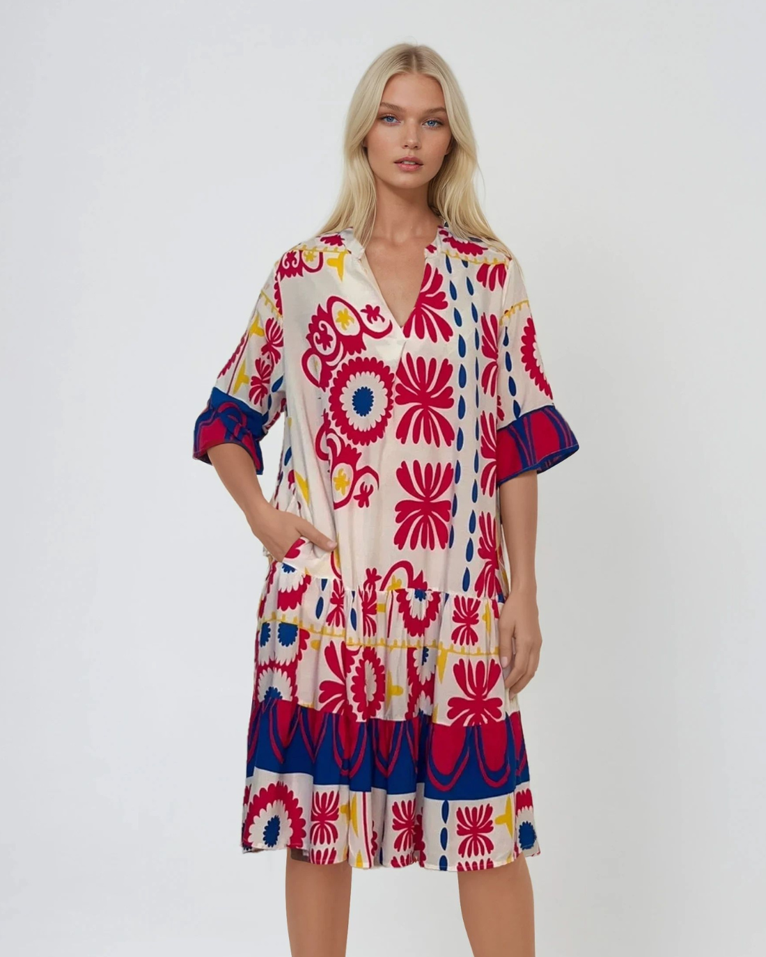 Rochie vaporoasă cu print floral și mânecă clopot ciclam 
