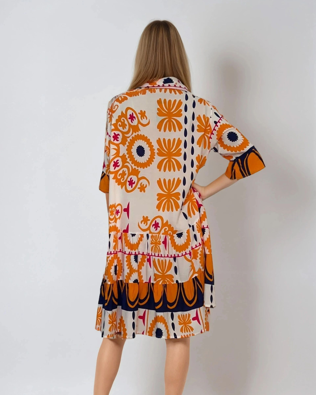 Rochie vaporoasă cu print floral și mânecă clopot portocaliu 