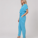 Salopetă din vâscoză cu pantalon conic și cordon în talie bleu HL191