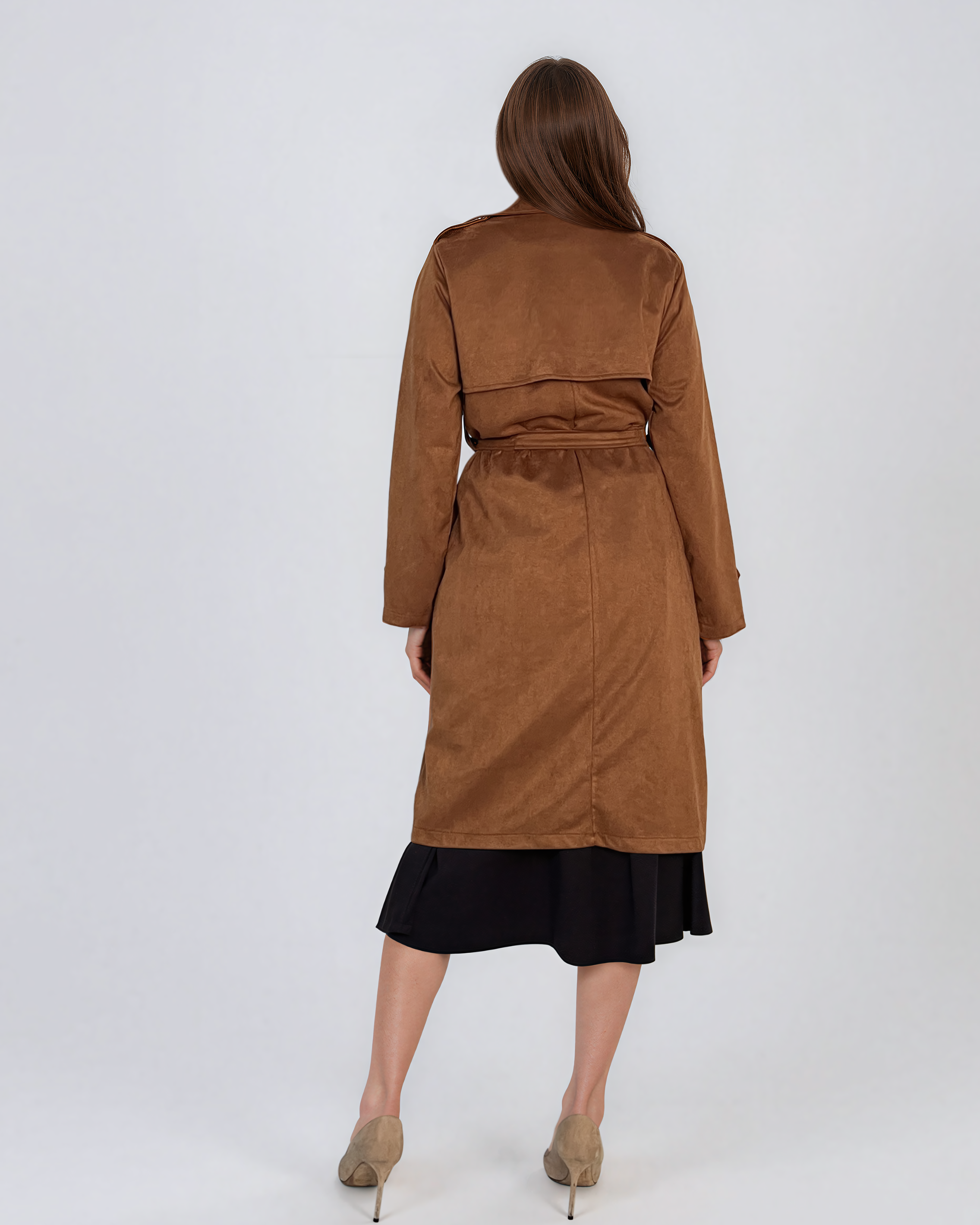 Trench lung cu aspect de piele întoarsă şi cordon camel HL244
