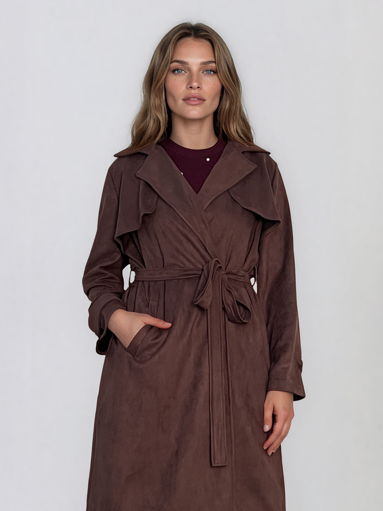 Trench lung cu aspect de piele întoarsă şi cordon maro HL244