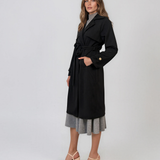 Trench lung cu aspect de piele întoarsă şi cordon negru HL244