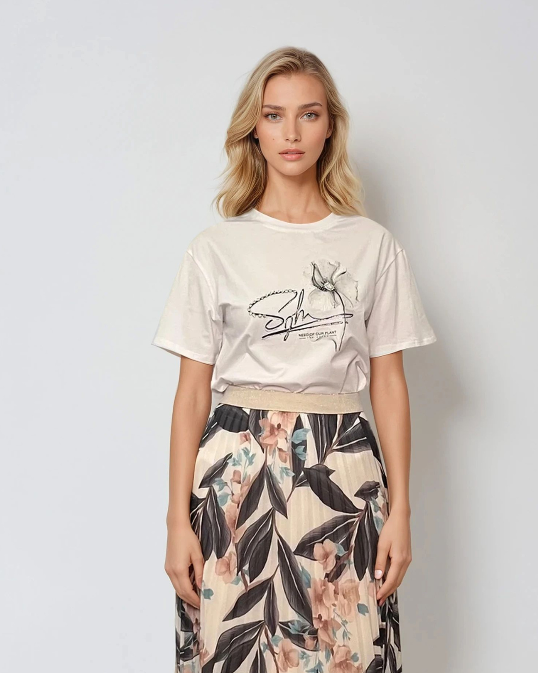 Tricou cu strasuri aplicate, print floare și mesaj alb 