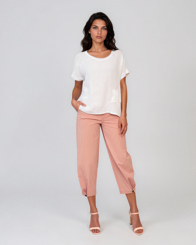 Tricou in și bumbac cu floare croșetată alb HL079